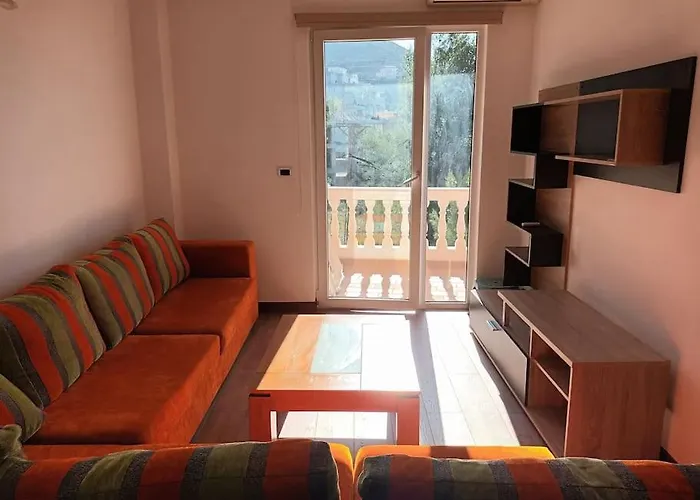 With Sea View Apartmán *