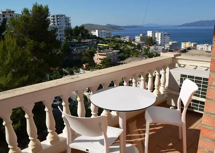 Daire With Sea View Saranda